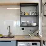 Cosy In Centre Apartment