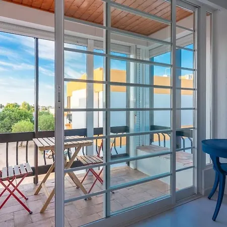 Lägenhet Cosy In Centre Albufeira