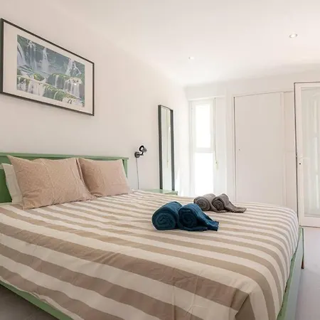 Cosy In Centre Albufeira